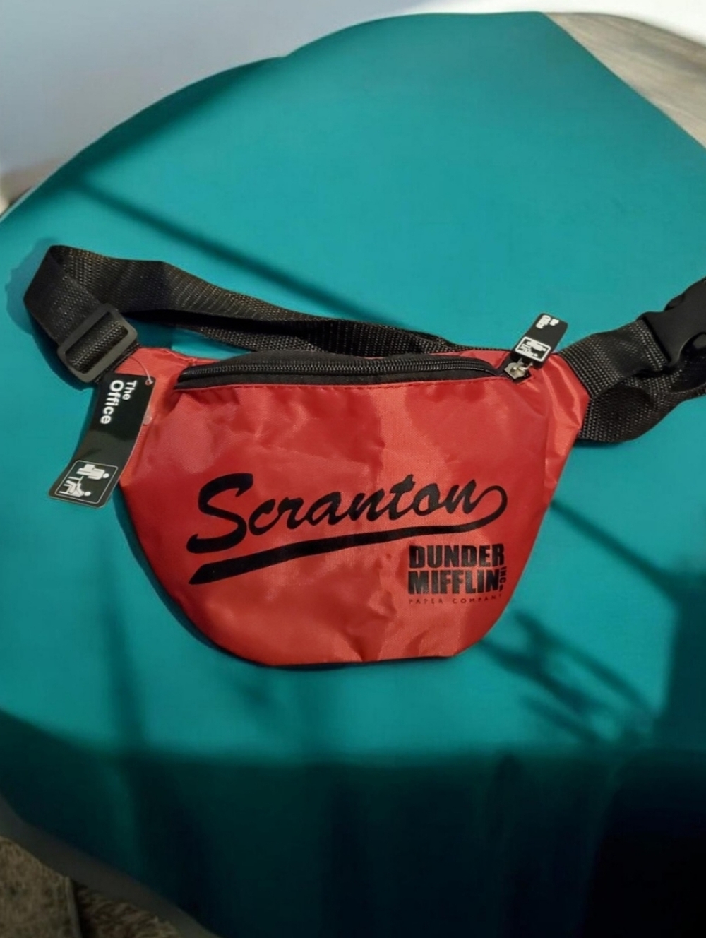 Scranton Dunder Mifflin Belt Bag - Fanny Pack NWT - Culturefly